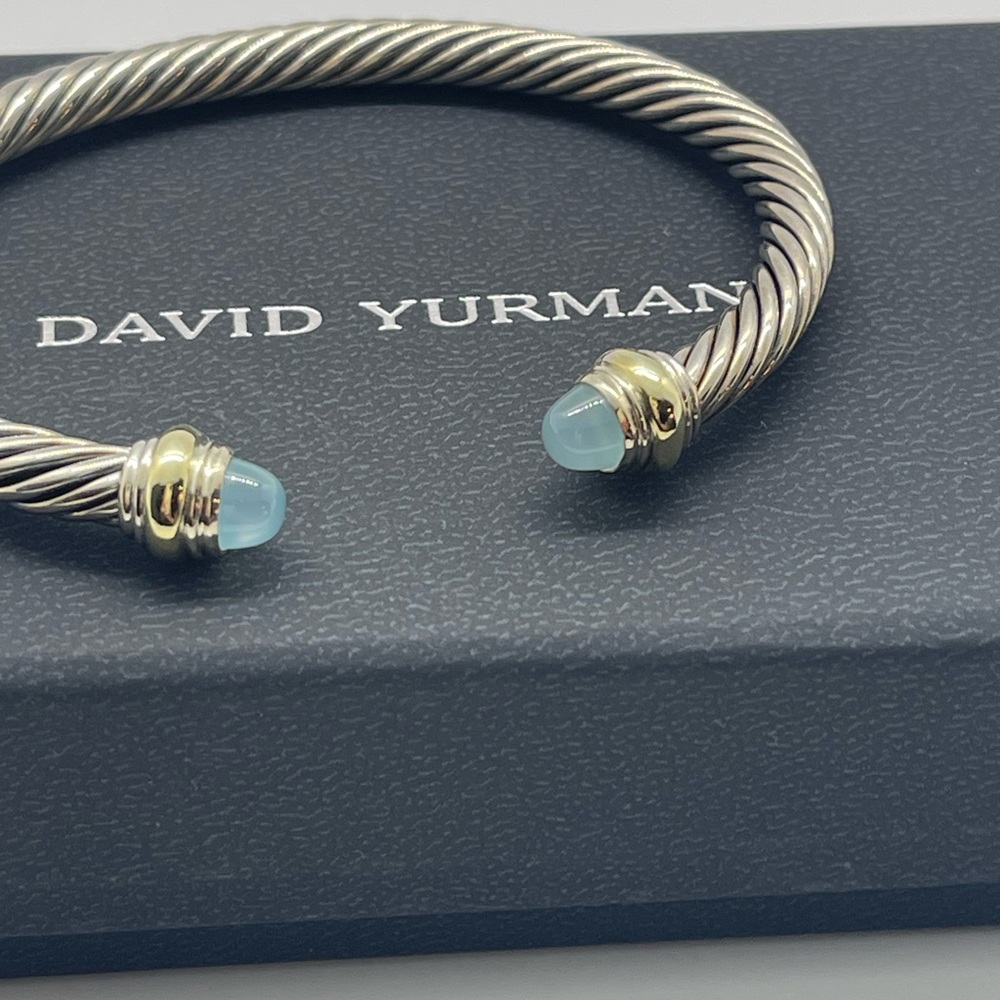 David Yurman 5mm Bracelet with Blue Chalcedony and Gold - Picture 2 of 9